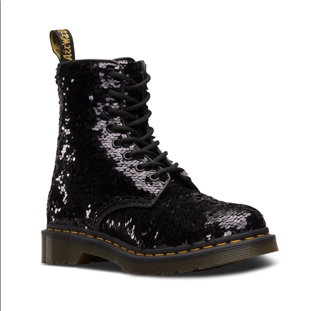 NEW Dr. Martens